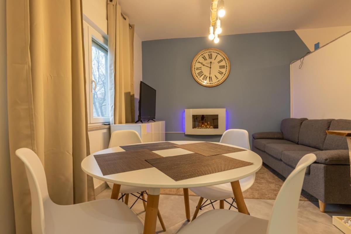 Apartments With A Parking Space Jusici, Opatija - 15874 Kastav Quarto foto